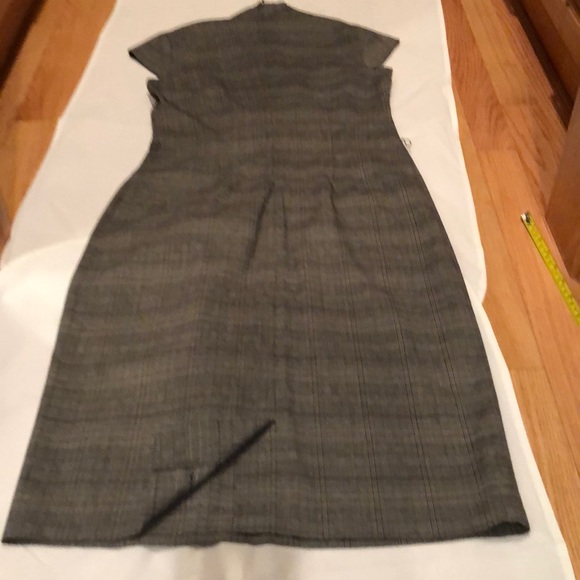 Breakin’ loose plaid dress - Picture 5 of 6